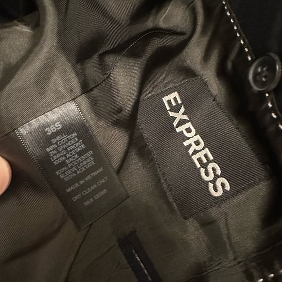 Express Producer Suit! - Picture 5 of 7